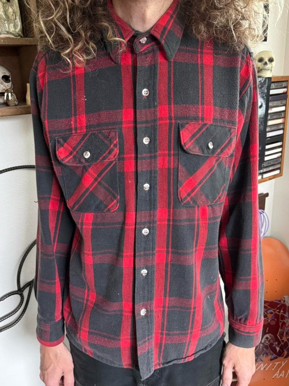 Vintage 80s 90s Faded Red & Black Plaid Cotton Flannel ~ Size Large